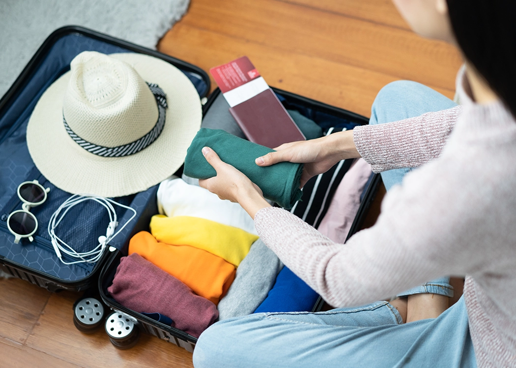 minimalist-seyahat-cantasi-hazirlama-rehberi