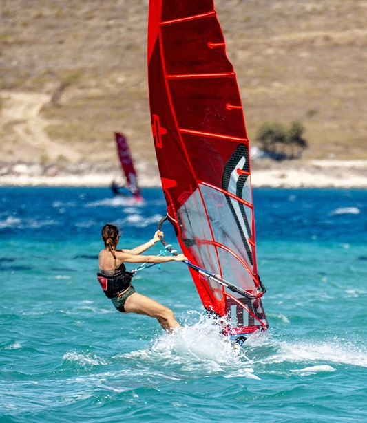 Ege'nin İncisi: İzmir'in Arabayla Keşfedilecek En İyi Koy ve Plajları